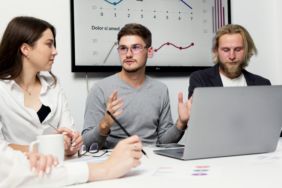 pexels artem podrez 5716014